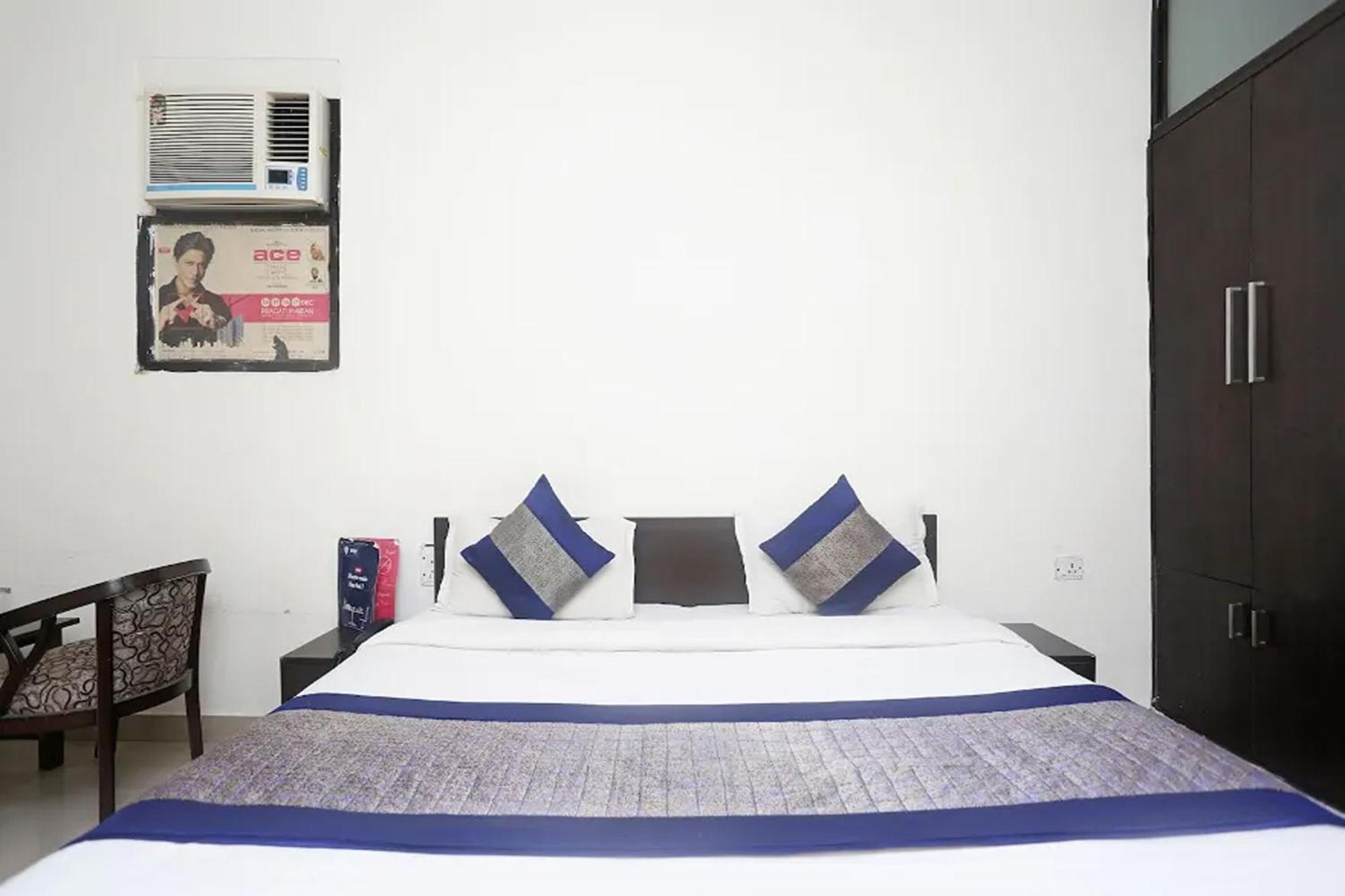 Aravali Residency B&B New Delhi Bagian luar foto